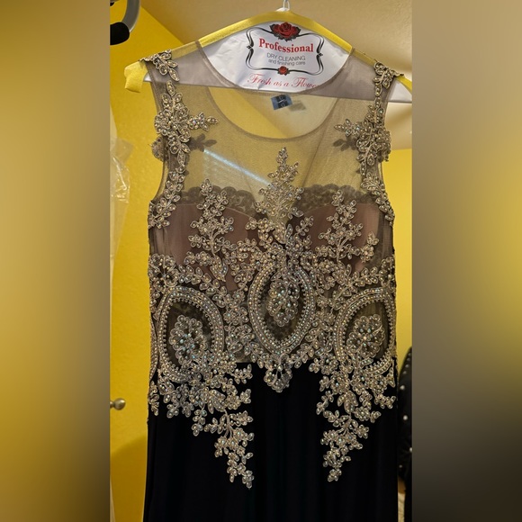 Dancing Queen| Formal black and gold dress with mesh and beaded top - Picture 7 of 9